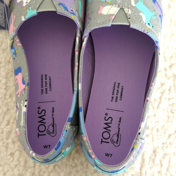 TOMS Alpargata Unicorn Stars Women's Shoes - Picture 9 of 11